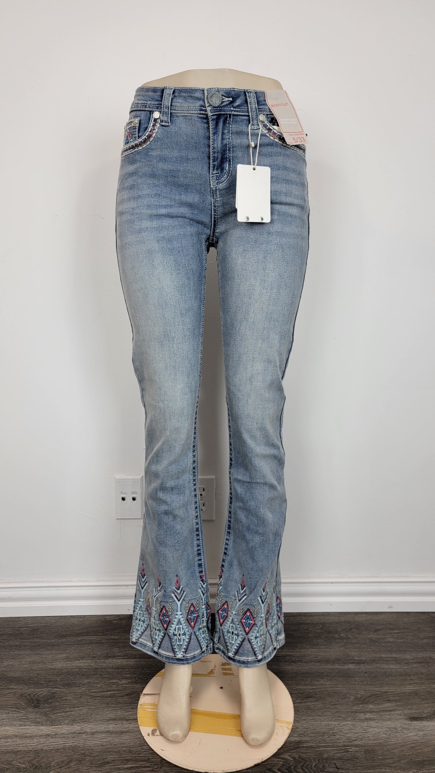 Women's Western Inspired Embroidery Blue Jeans