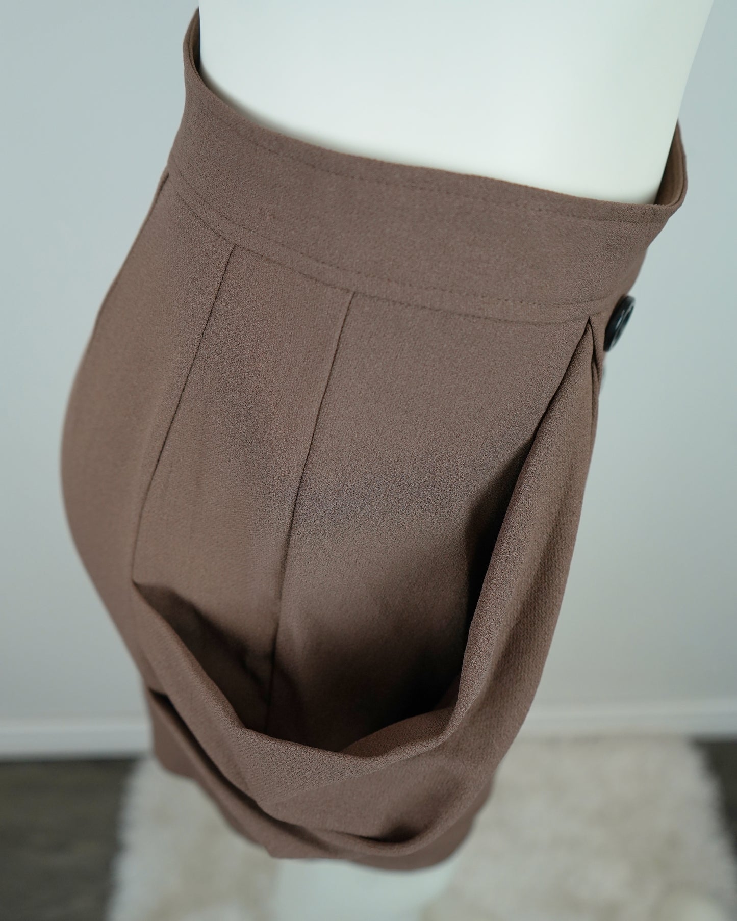 Brown Button-Front Knee-Length Skirt with Side Pockets (95% Polyester, 5% Spandex)